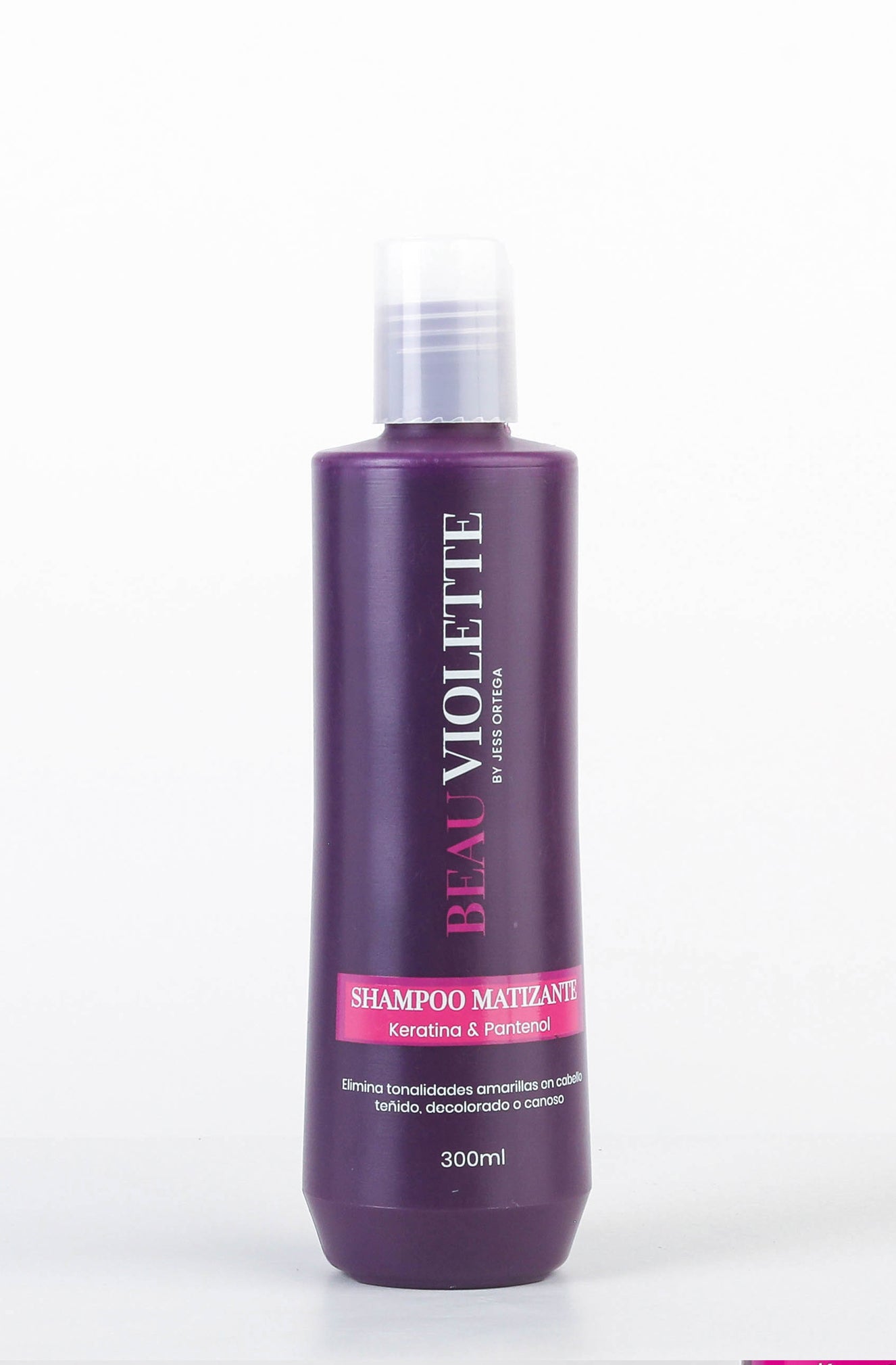 Shampoo matizador Beau Violette 300ml para neutralizar tonos amarillos en cabello rubio, gris y canoso